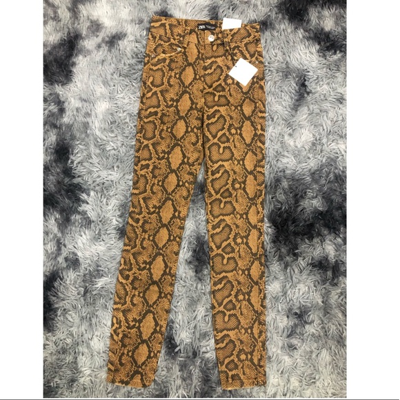 Zara jeans - Picture 2 of 8